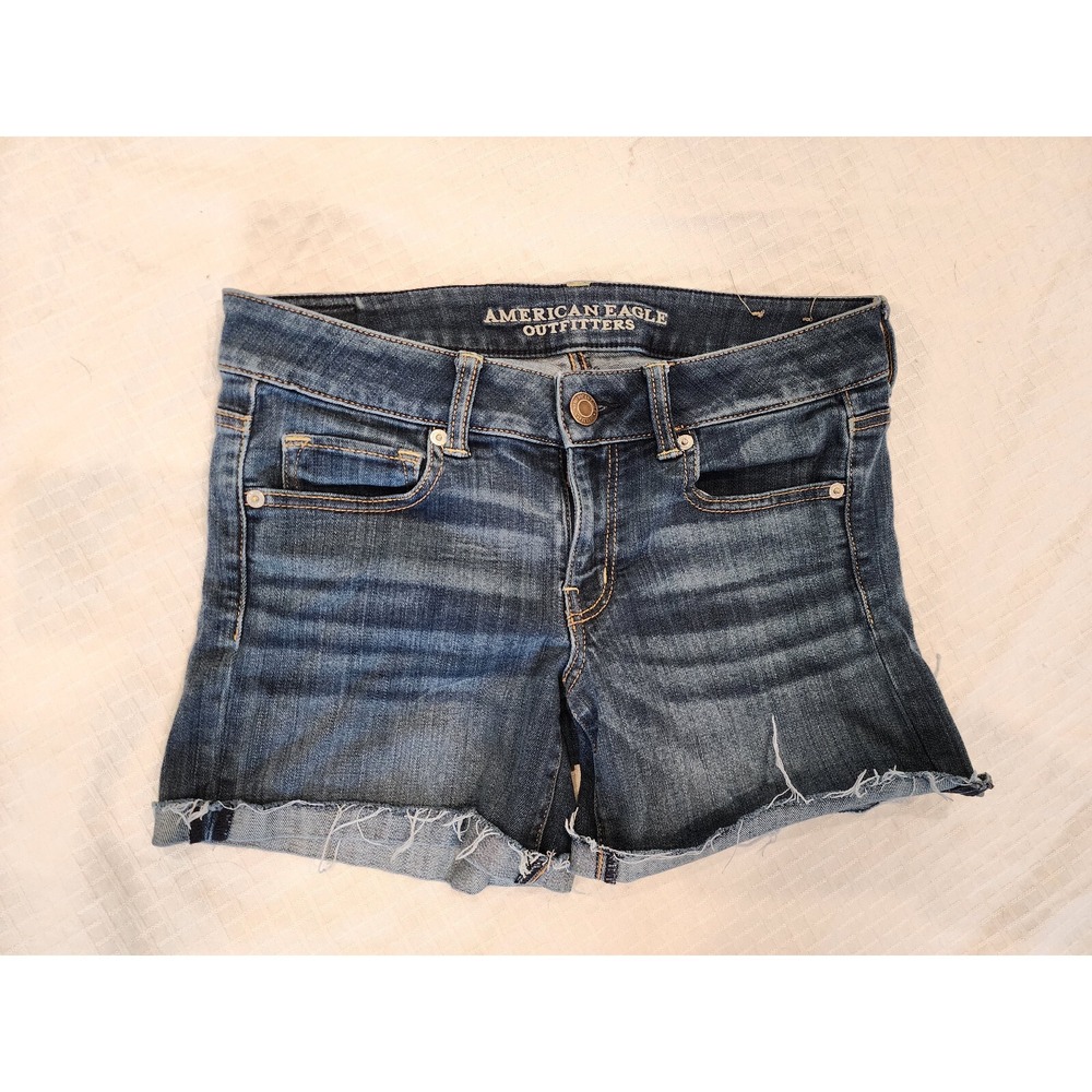 American Eagle denim‎ super stretch cut-off style shorts: medium wash Women's 8